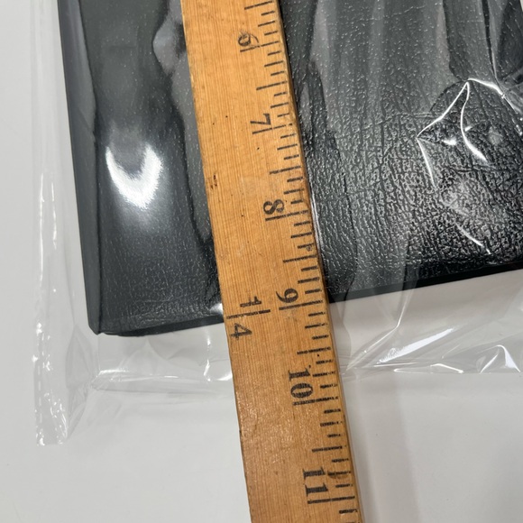 Holy Bible Hendrickson Bibles King James Version Black Soft Bound Book - Picture 13 of 14